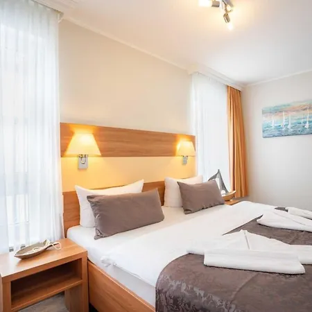Strandhaus Aurell, Whg 14 Seitl Meerblick