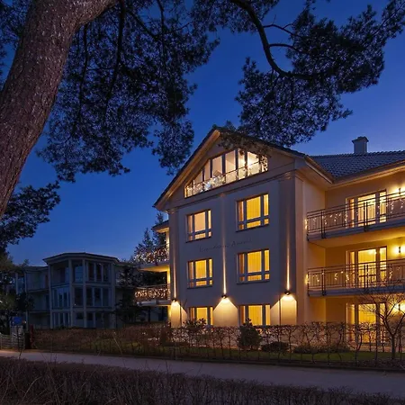 Strandhaus Aurell, Whg 14 Seitl Meerblick Apartment Heringsdorf (Usedom)